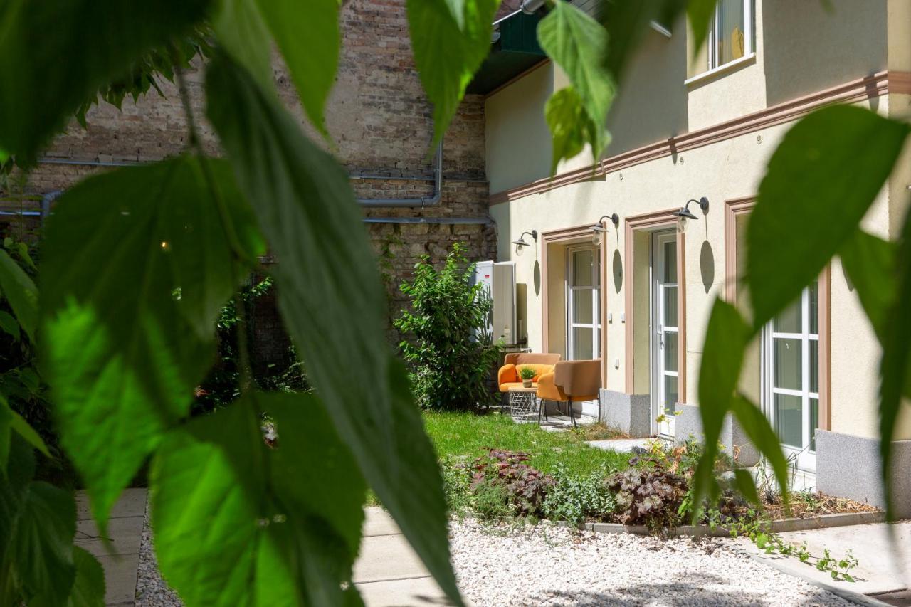Unique Central 3 Floor Home With 4Bdrm, 3Bthrm Budapest Exterior foto
